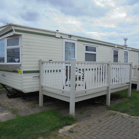 Seaview: The Crown:- 6 Berth, Central Heated, Enclosed Veranda Ingoldmells Exterior photo